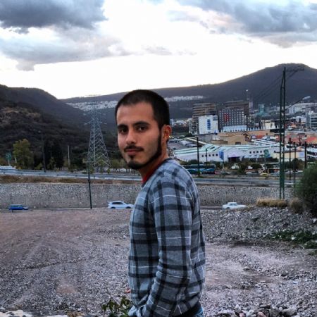 Gerardo - ID: 69054
