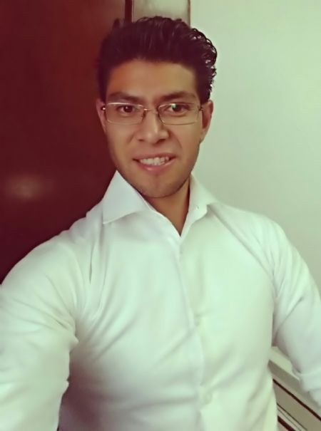 Roberto - ID: 76162