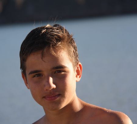 Alvaro - ID: 86404