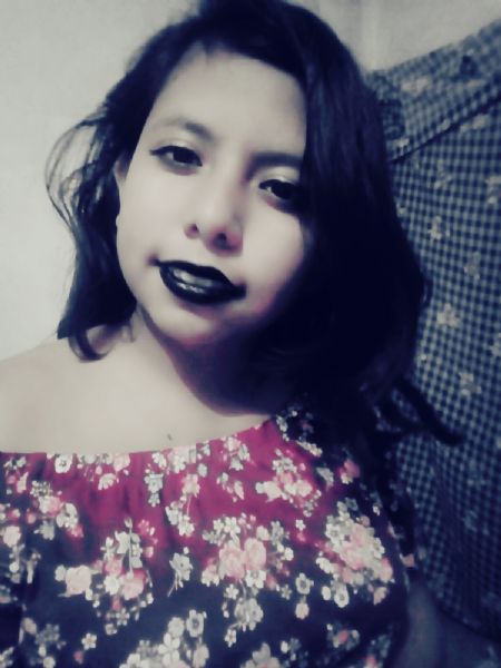 Claudia gabriela - ID: 87715